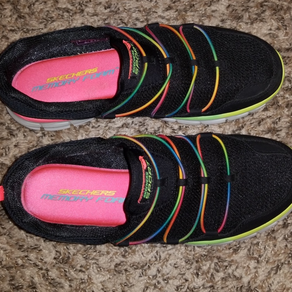 Skechers Slip On